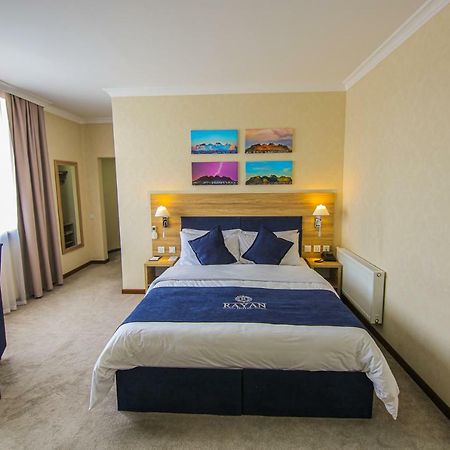 Rayan Hotel Oš Exteriér fotografie