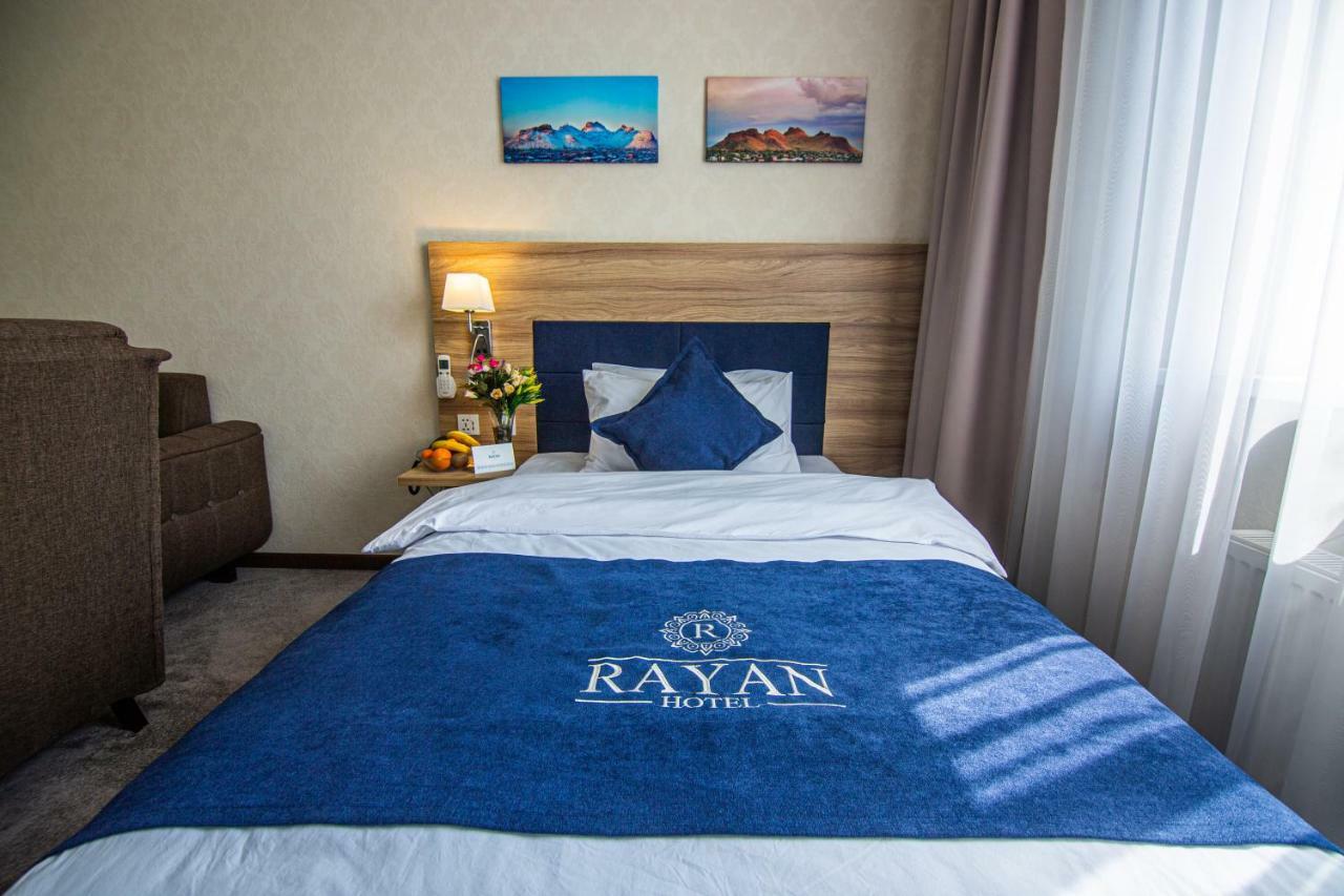 Rayan Hotel Oš Exteriér fotografie